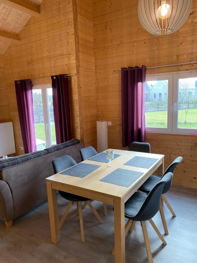 Ferienhaus Am Harkebruegger See Barssel  المظهر الخارجي الصورة