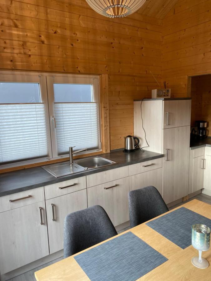 Ferienhaus Am Harkebruegger See Barssel  المظهر الخارجي الصورة